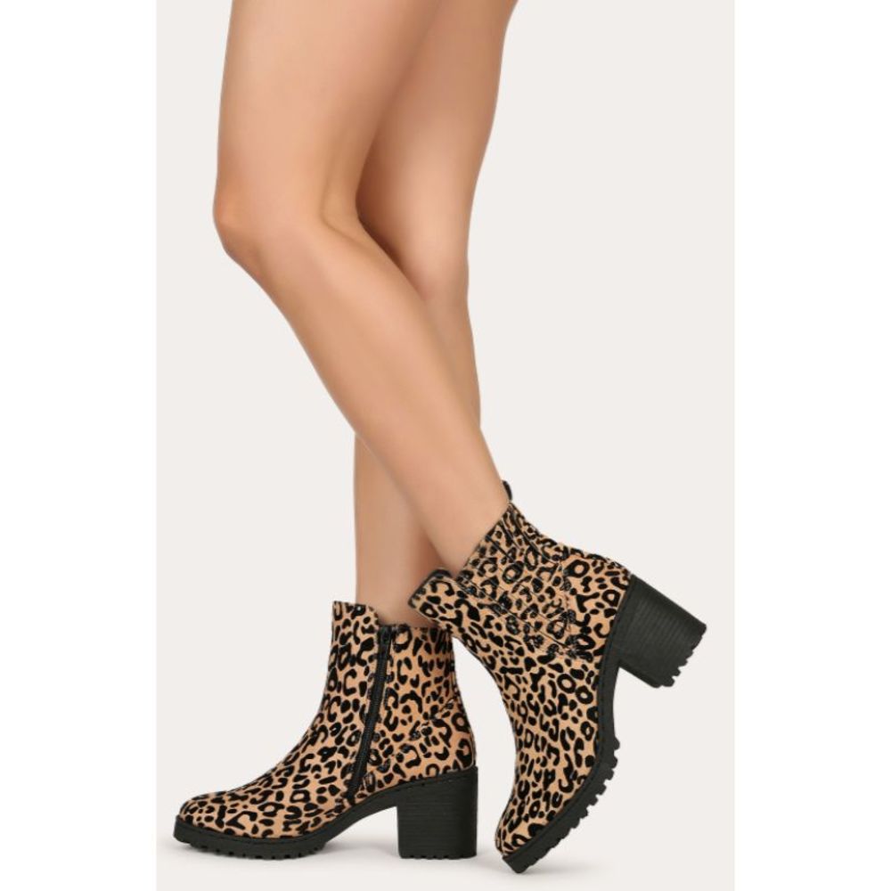 Qupid Round Toe Lugged Block Heel Combat Boot